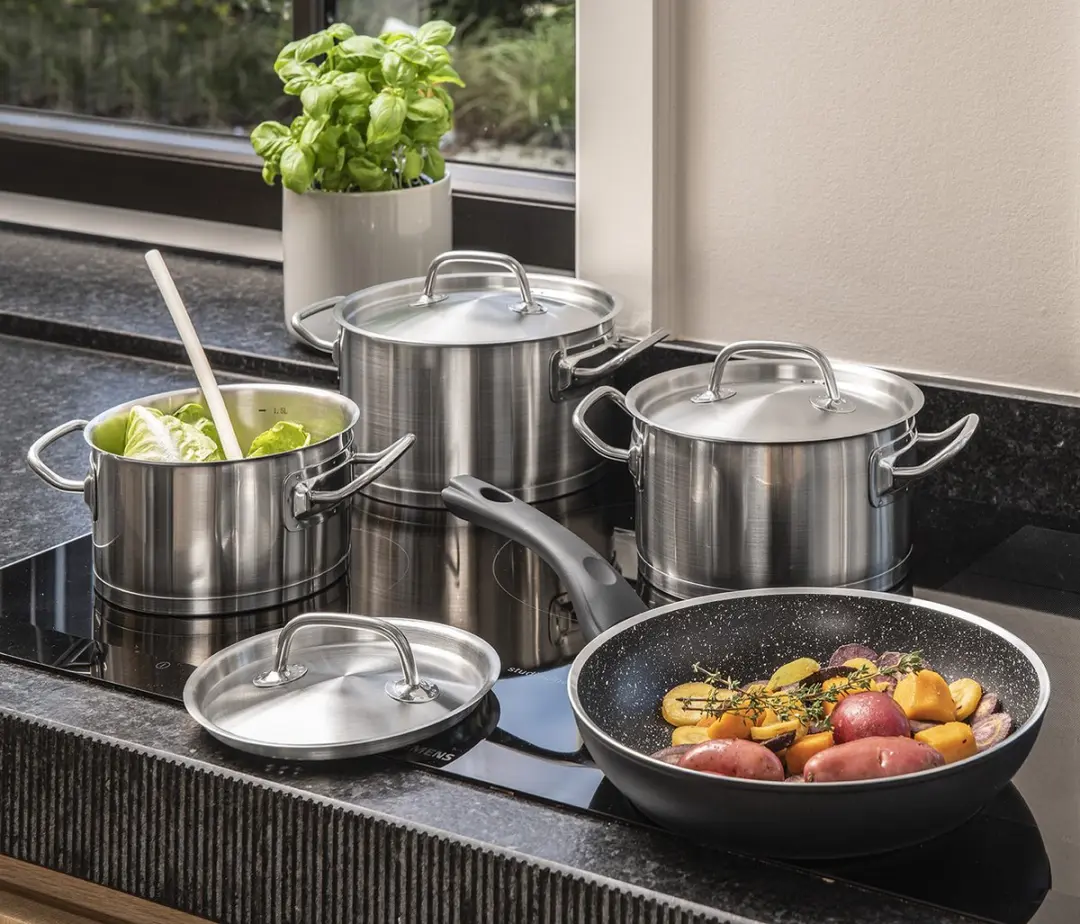 Sola Profiline Kookpan 18cm - 2L - Zilver