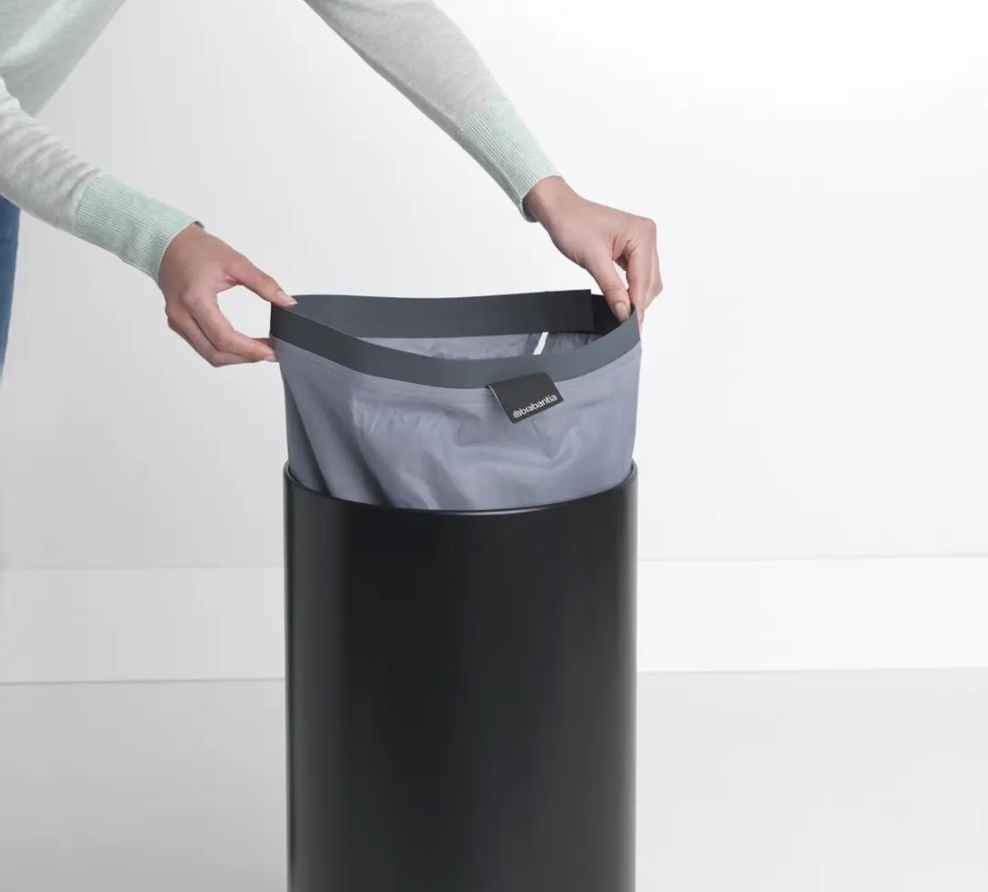 Brabantia Wasmand 35L Matt Black/Kurken deksel - 120008