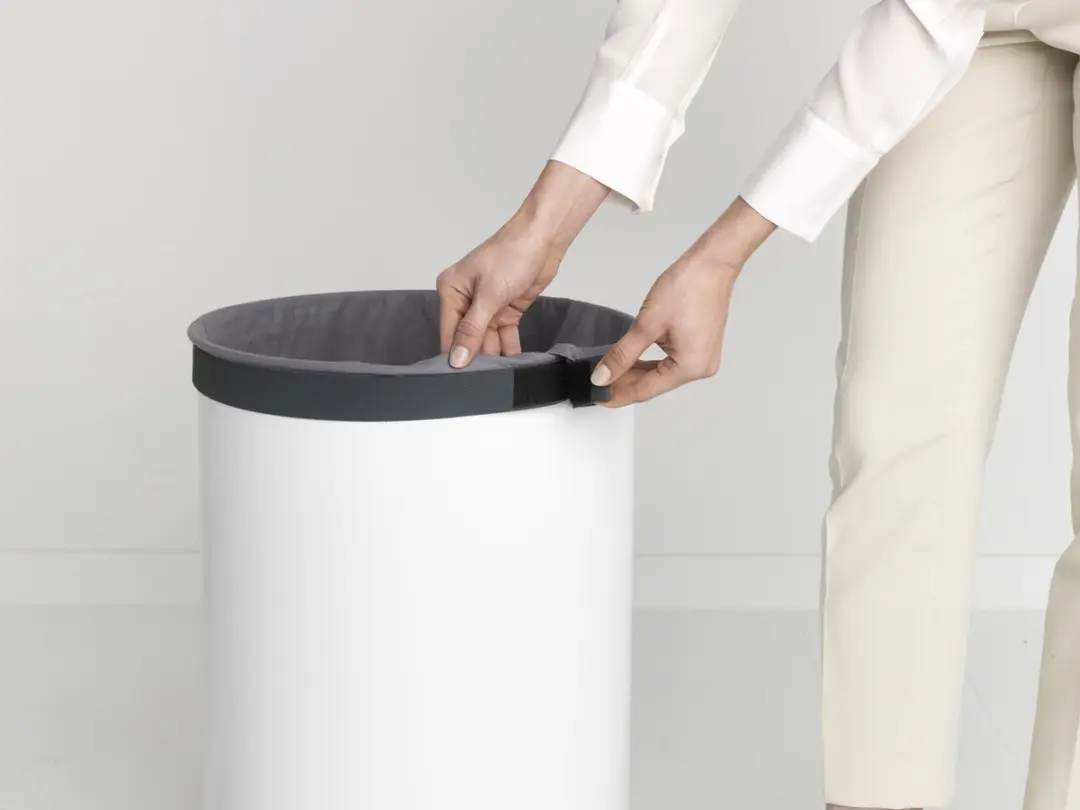 Brabantia Wasmand met Deksel 60L - Wit/Dark Grey