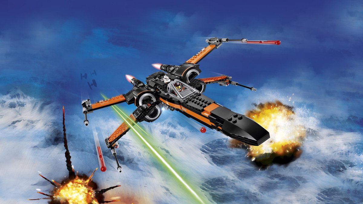 LEGO Star Wars Poe's X-Wing Fighter - 75102