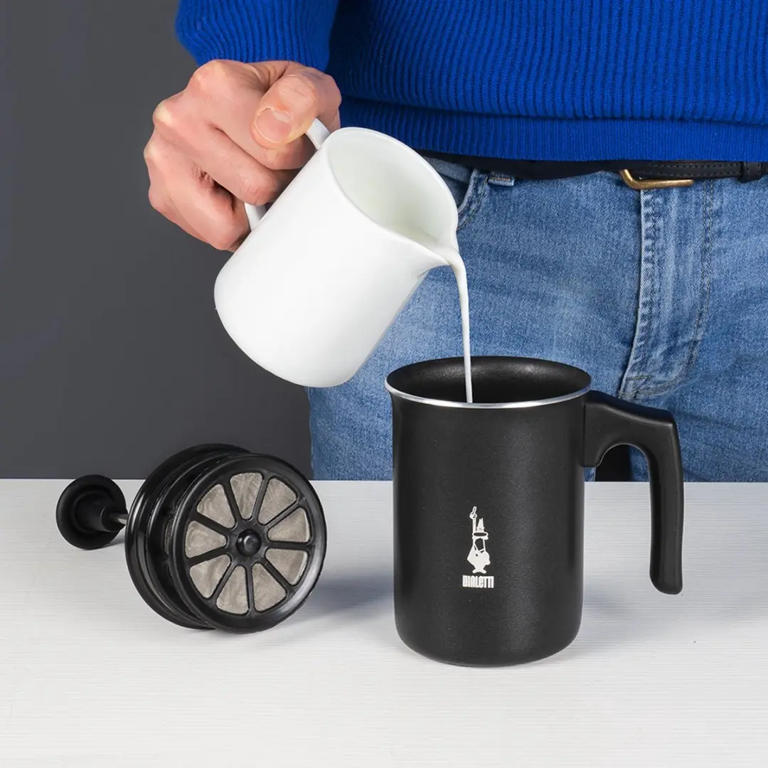 Bialetti Tuttocrema 160ml Melkopschuimer Pro Silver - Zwart
