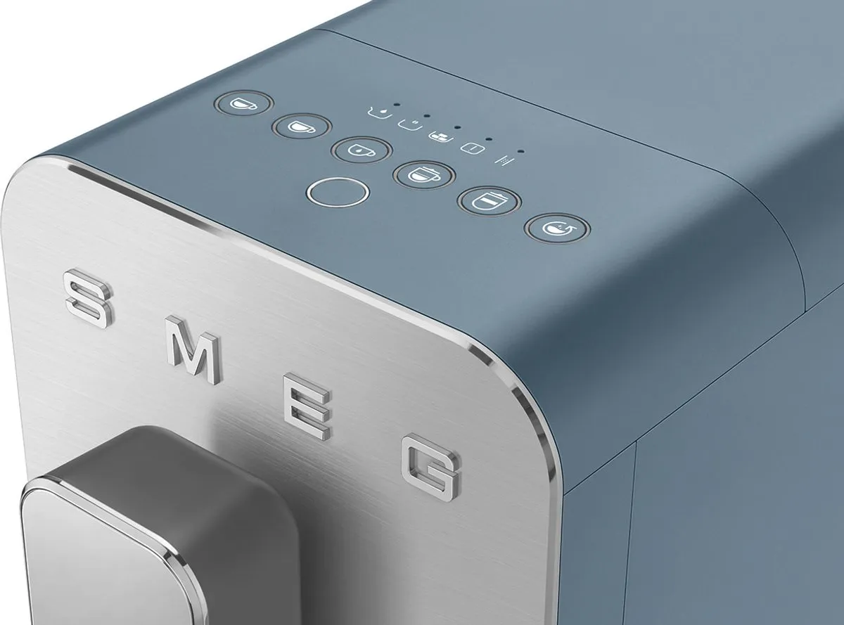 Smeg BCC13SBMEU Volautomatische Koffiemachine - Storm Blue