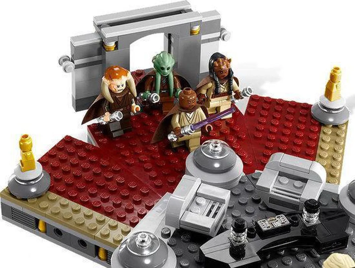 LEGO Star Wars Palpatine's Arrest 9526 - 649 Stukken - afbeelding 4 van 6