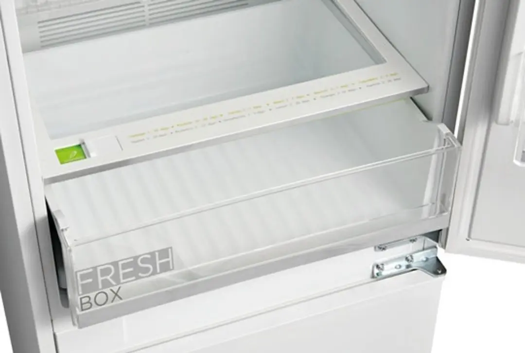 Midea KG178SFST Inbouw Koel-Vriescombinatie 271L