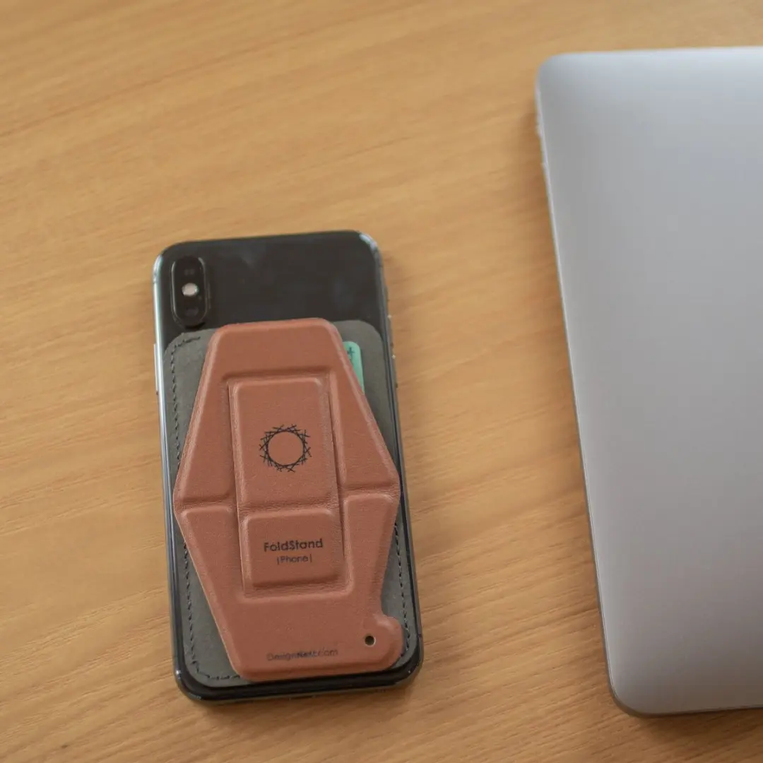 Allocacoc DesignNest FoldStand Telefoonstandaard - Leer Bruin