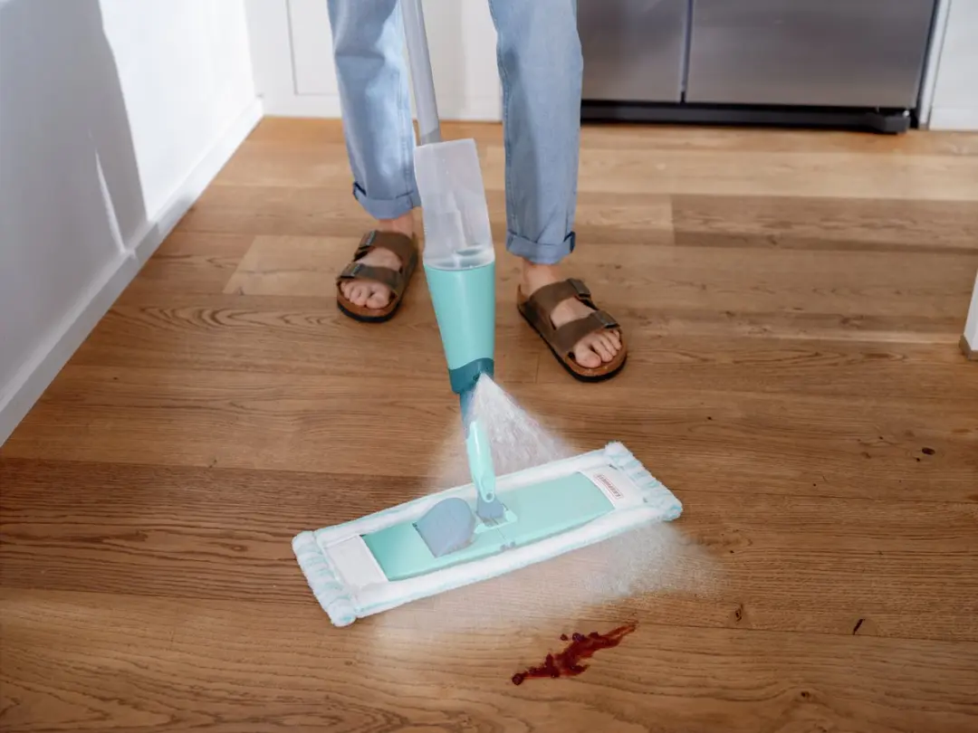 Leifheit Easy Spray XL Vloerwisser 42cm - Turquoise