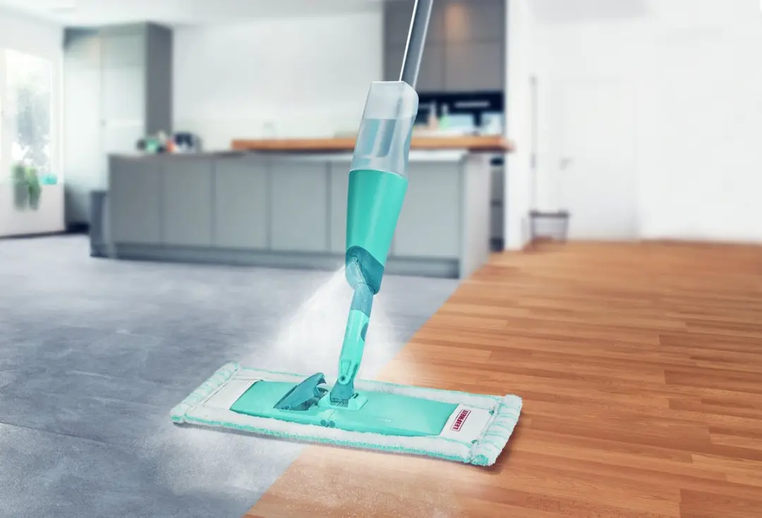 Leifheit Easy Spray XL Vloerwisser 42cm - Turquoise