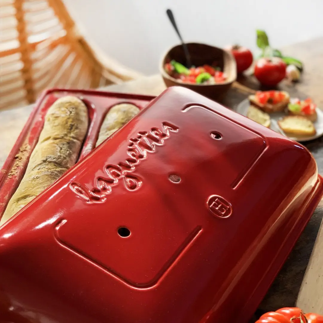 Emile Henry Grand Cru Baguettesvorm 390x240mm - Rood