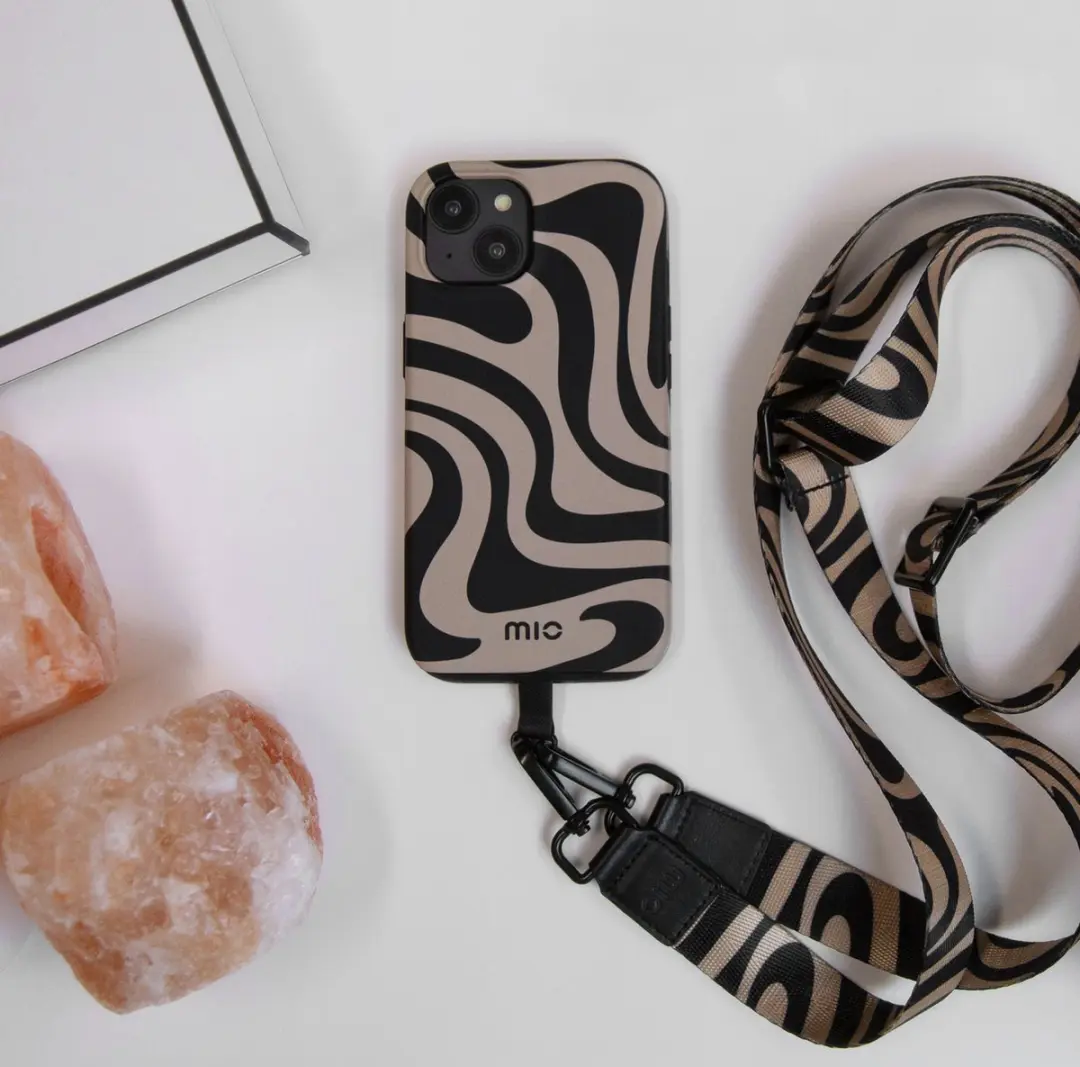 Mio MagSafe iPhone 15 Pro Hoesje - Swirl