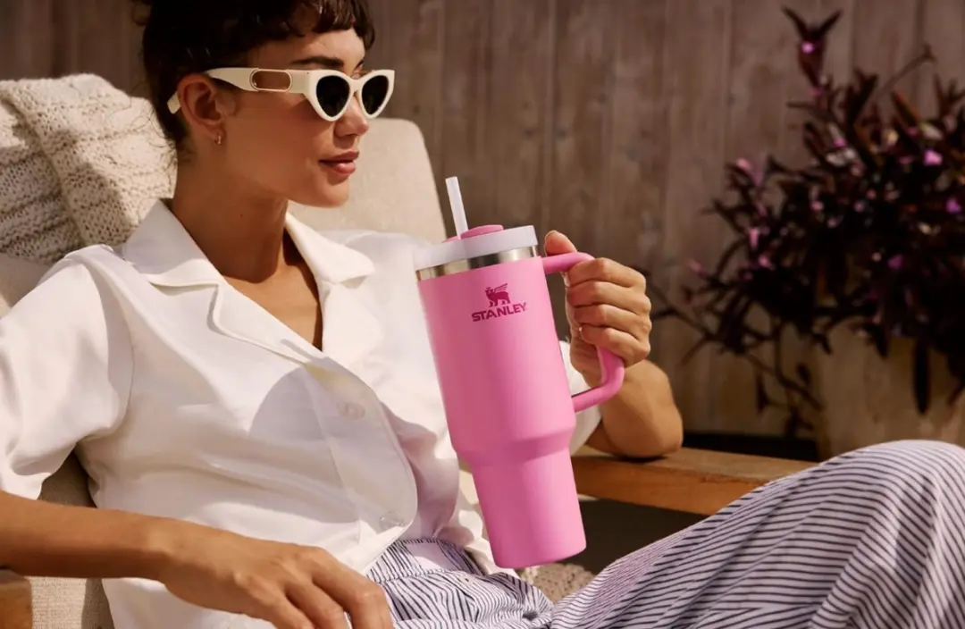 Stanley Quencher H2.0 Flowstate Tumbler 0.89L - Purple Dust