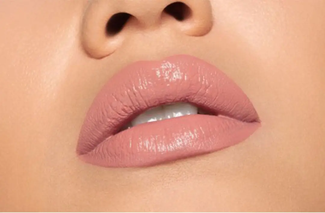 Pupa Milano Vamp! Extreme Colour Lipstick 101 Warm Nude - 3.5g