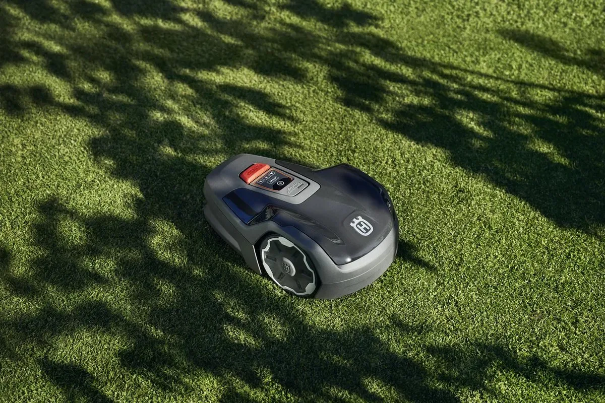 Husqvarna Aspire R4 Robotmaaier 400m² - Smartphone bediening