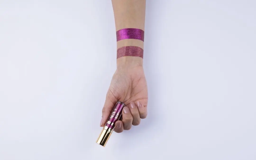 Pupa Milano Sparkling Attitude Lip Fluid 002 Fuchsia Dream - 3.5g