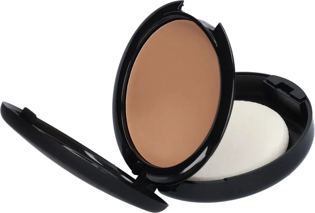 Make-up Studio Light Velvet Foundation CA2 Velvet Beige - 8ml