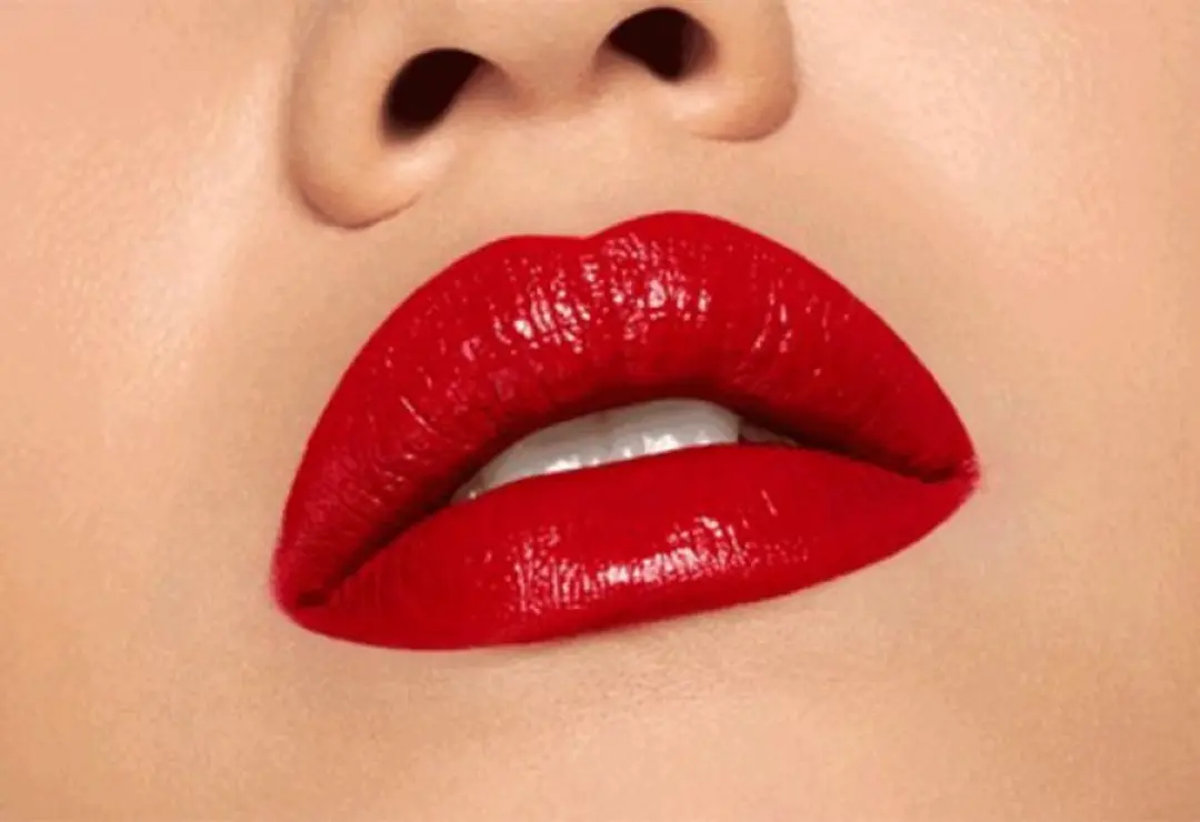 Pupa Milano Vamp! ExtreMe Colour Lipstick 302 Ruby Red - 3,5 g