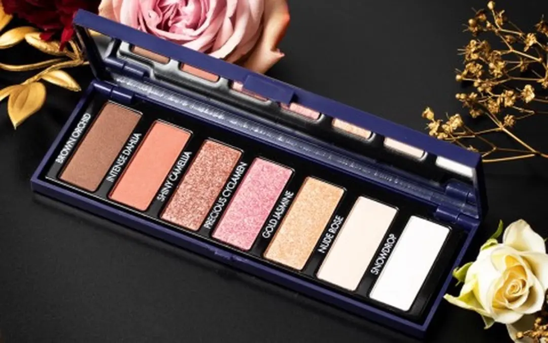 Pupa Milano Winter Blooming Oogschaduw 001 - 9,45 g - Mat/Metallic/Satijn