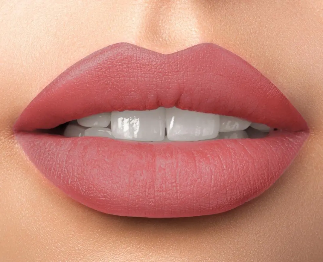 Make-up Studio Durable Lip Contour Lippotlood Sheer Nude