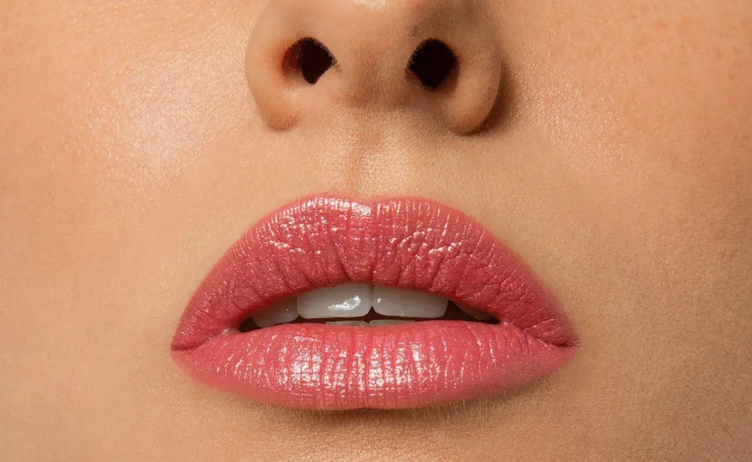 Pupa Milano Shine-Up! Lipstick 002 Beige