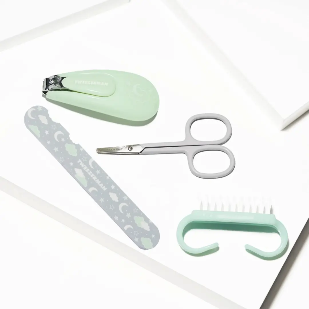 Tweezerman Baby Manicure Kit - Nagelknipper Vijl Schaartje Borsteltje - Mint Groen