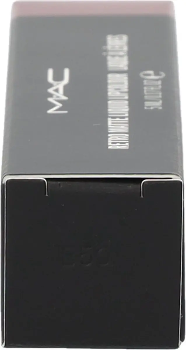 MAC Retro Matte Liquid Lipcolour Carnivorous 5ml