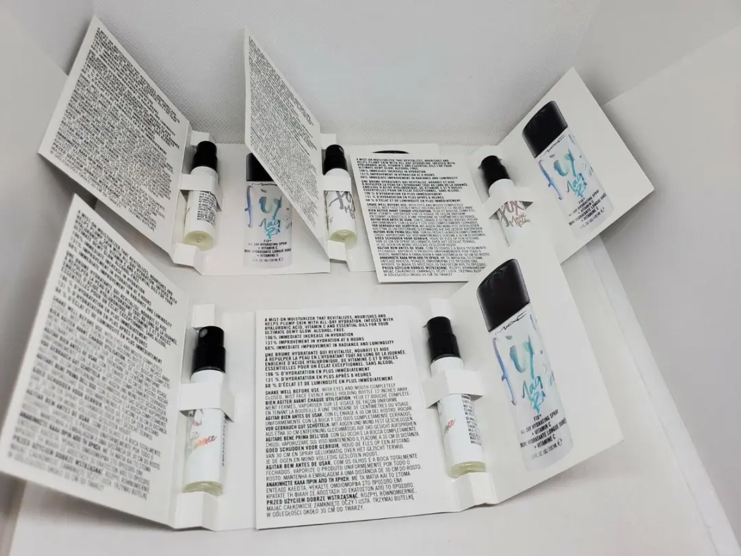 MAC Fix + Plus Magic Radiance Hydraterende Spray 25ml - 10 Stuks