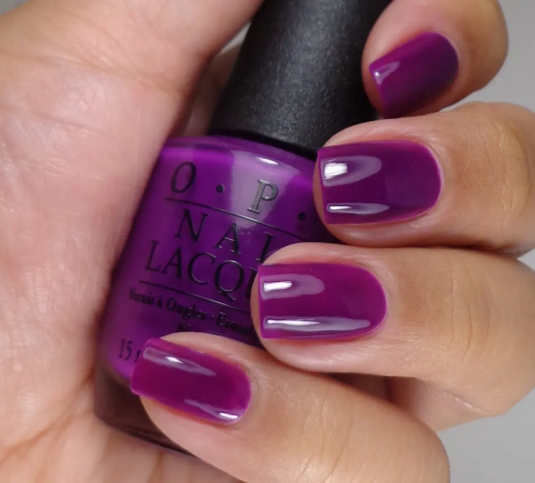 O.P.I. Flush N Purpill Nagellak