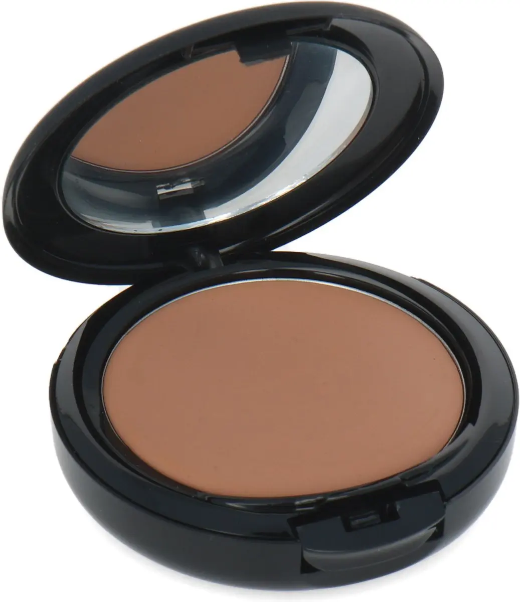 Make-up Studio Velvet Foundation WA4 Oriental Beige 8ml