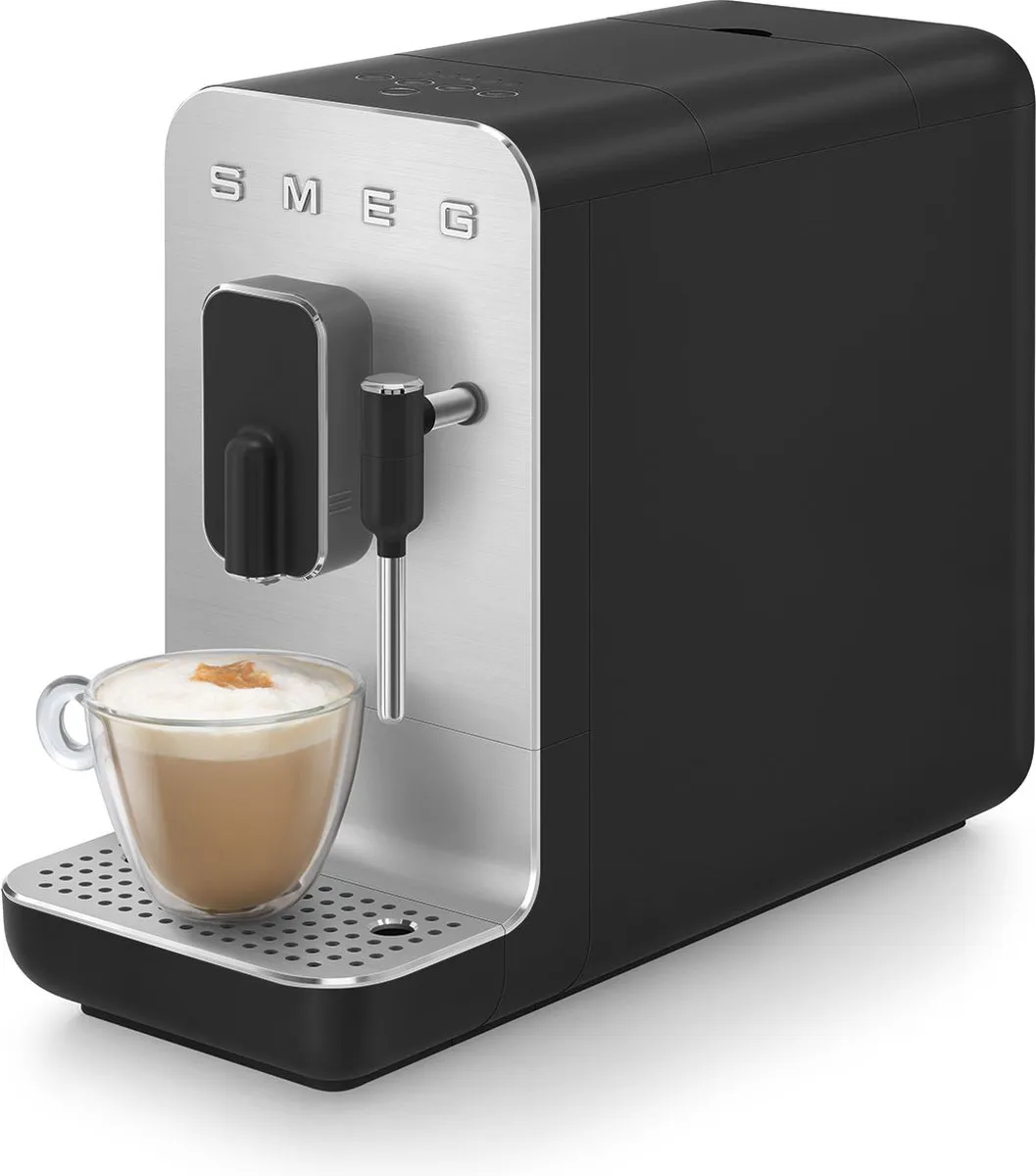 Smeg BCC12BLMEU Volautomatische Espressomachine - Mat Zwart