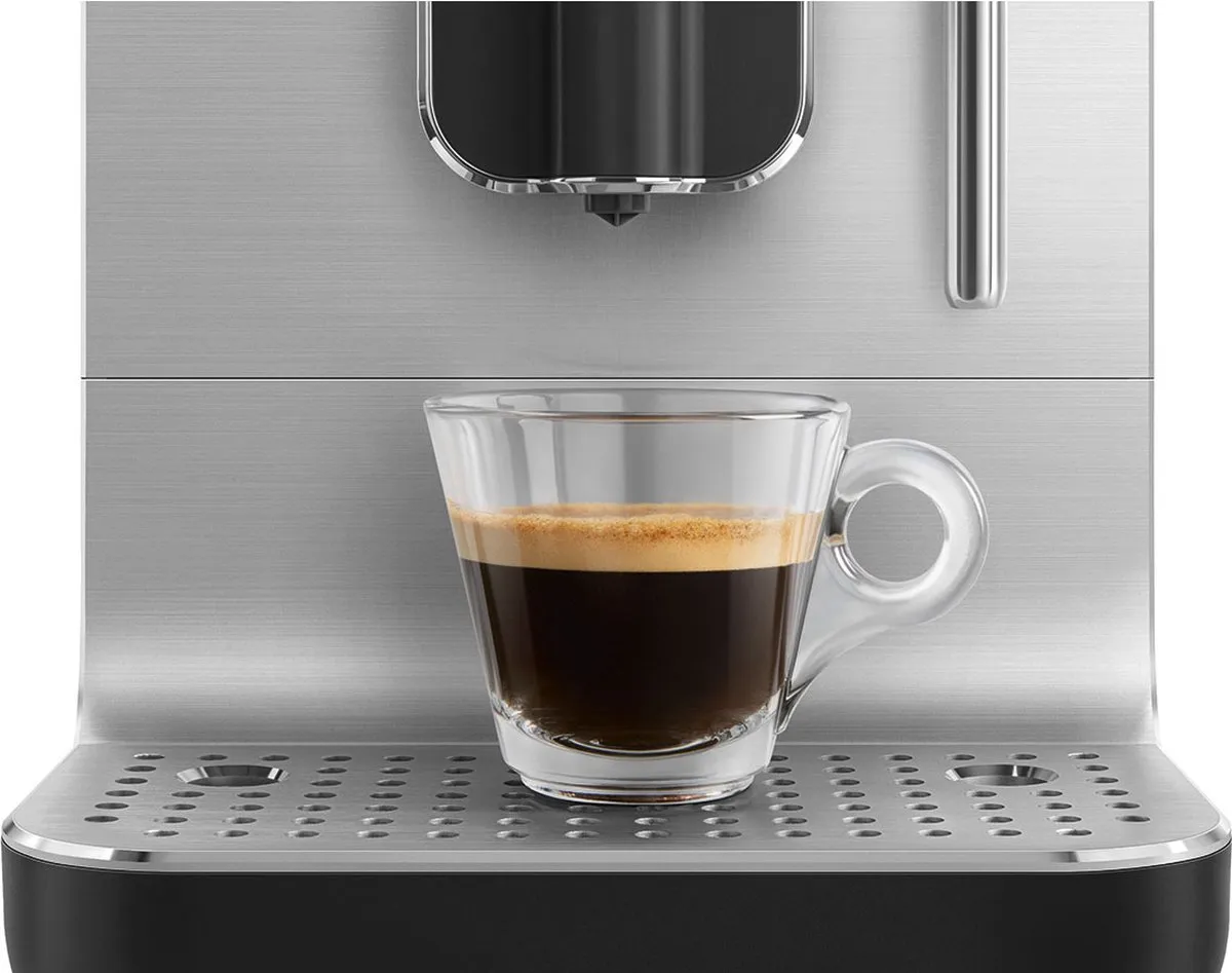 Smeg BCC12BLMEU Volautomatische Espressomachine - Mat Zwart - afbeelding 6 van 6