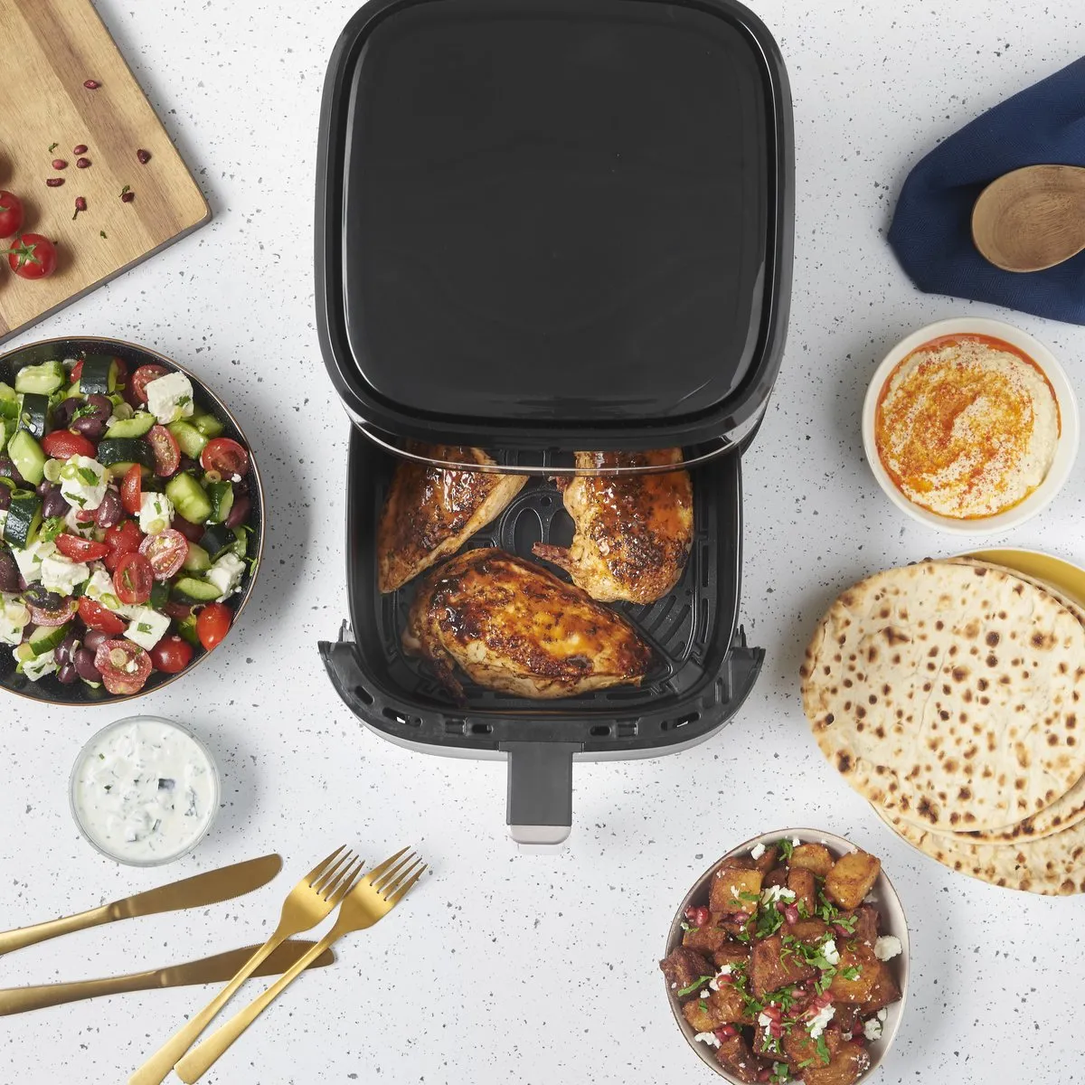 Russell Hobbs Satisfry 27610-56 Airfryer 1300W - 4.3L - Zwart/Champagne - afbeelding 6 van 6