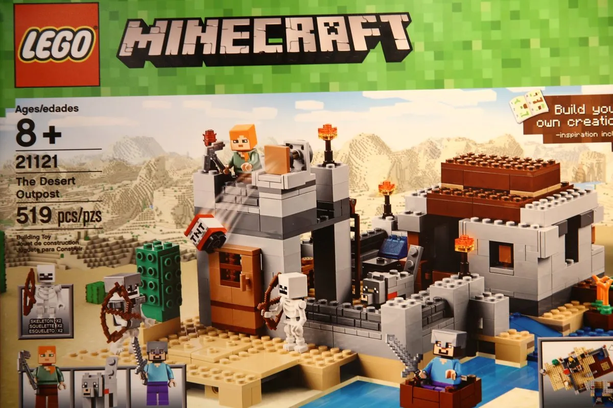 LEGO Minecraft Woestijnuitkijkpost 21121 - 498 Stukken - afbeelding 2 van 6