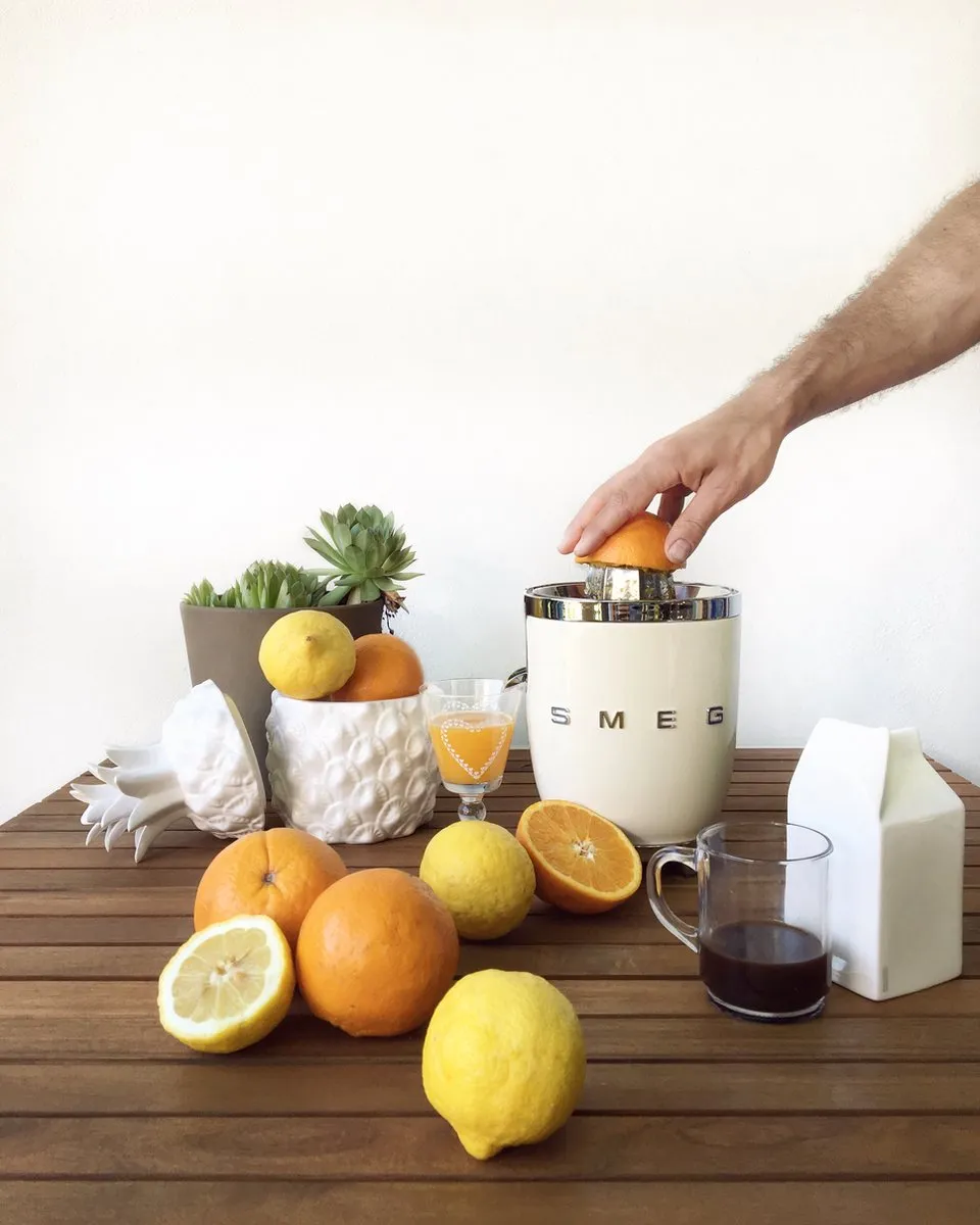 Smeg CJF11CREU Citruspers - 70W - Crème