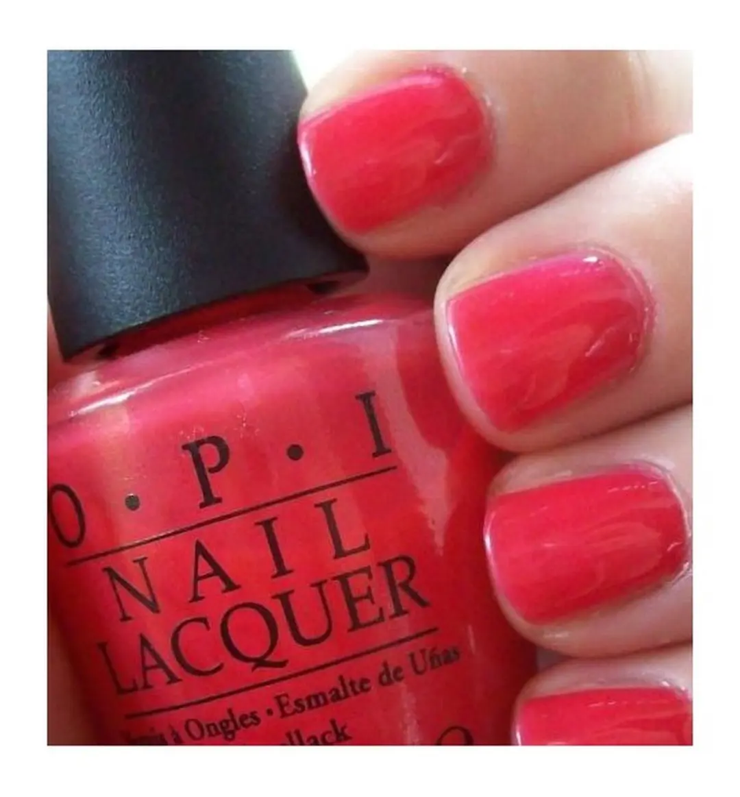 O.P.I. Guy Meets Gal Nagellak - Rozerood NL T22