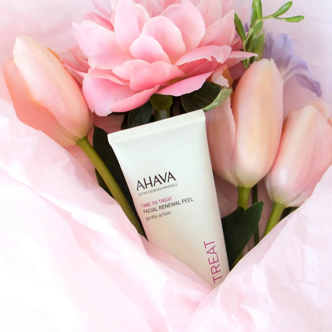 AHAVA Vernieuwende Gezichtspeeling 100ml - Beige