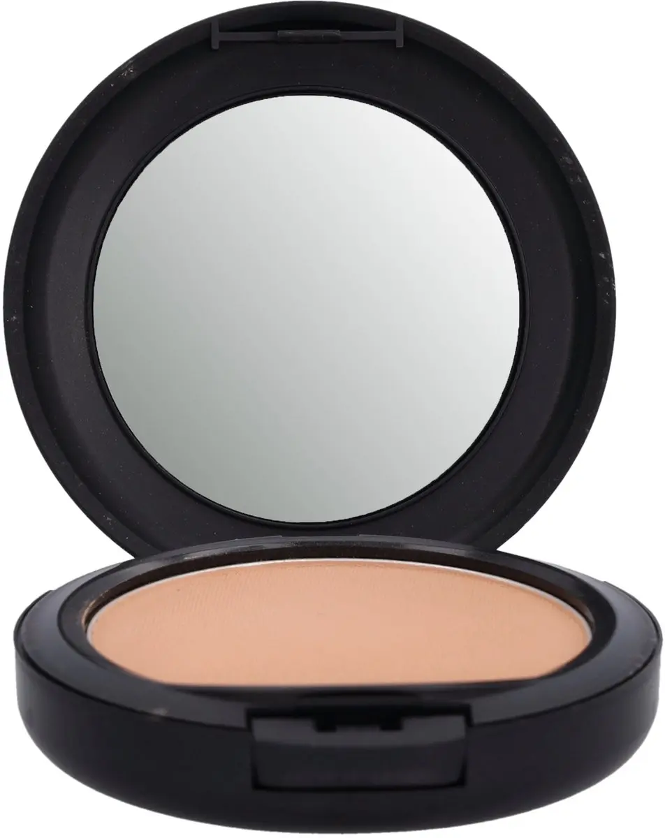 MAC Studio Fix Powder Plus Foundation C5.5 - 150ml