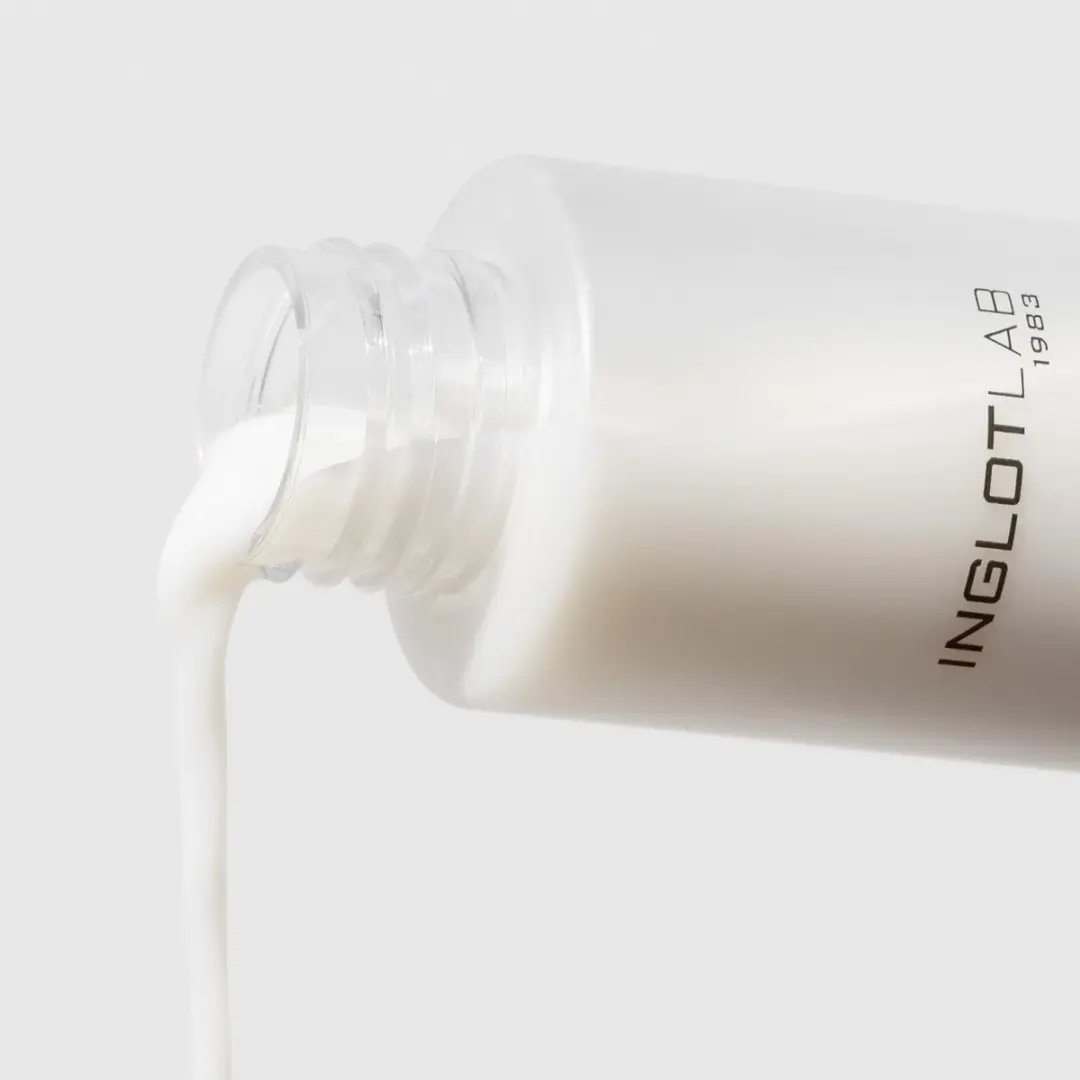 Inglot Lab Milky Toning Face Mist 100ml - afbeelding 4 van 5