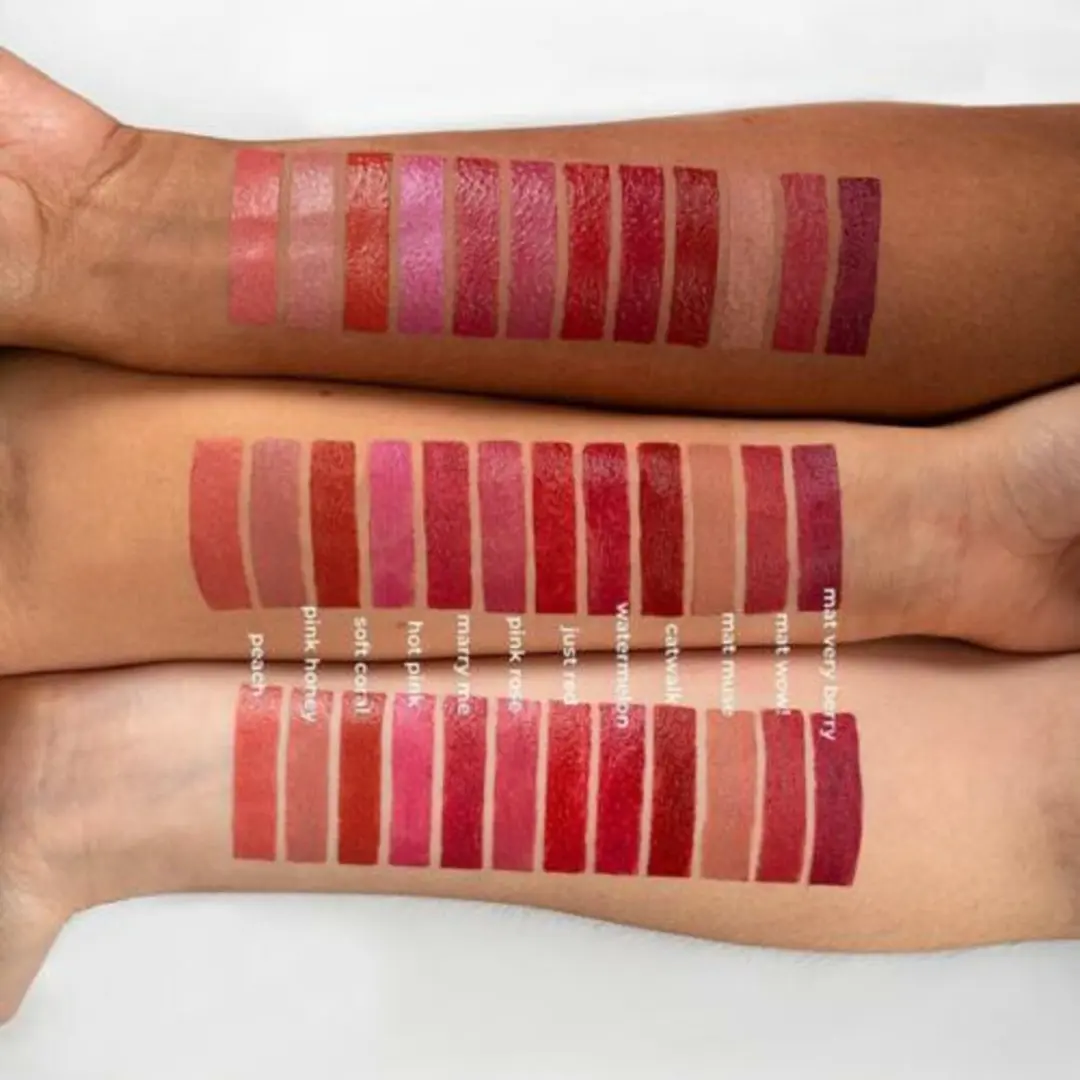 Benecos Lipstick Natural MAT Wow! - Rood