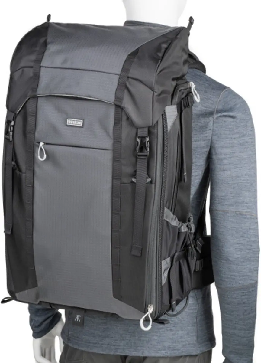 Think Tank Firstlight 46L+ Rugzak - Spiegelreflex/Mirrorless - 17" Laptop - 46L - Zwart/Grijs