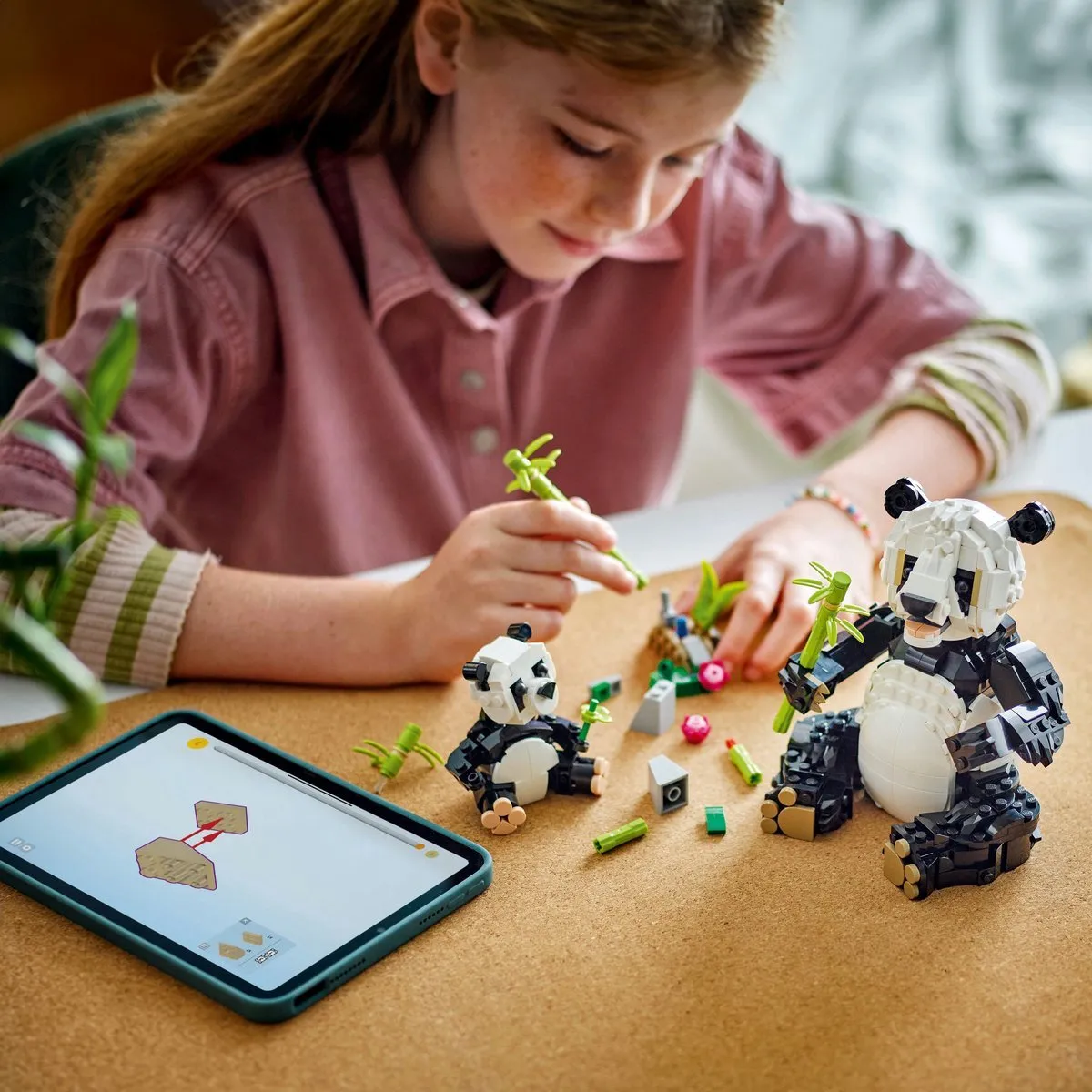LEGO Creator 3in1 Wilde Dieren Pandafamilie 31165 - 626 Stukken - afbeelding 6 van 6