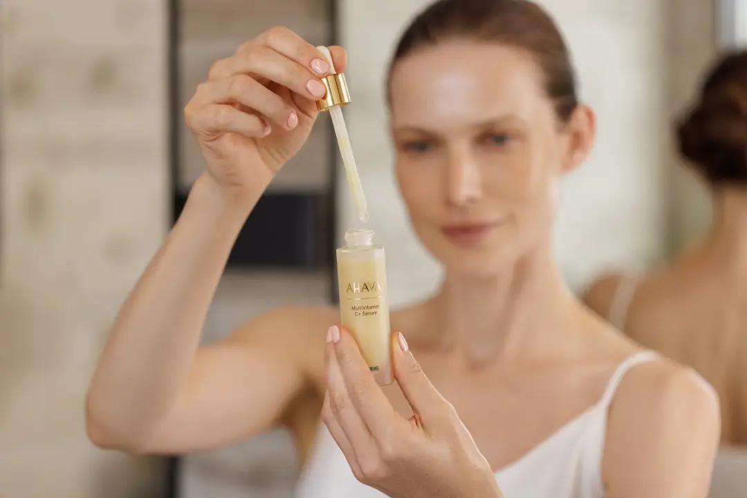 AHAVA MultiVitamine Verstevigend Serum 30ml