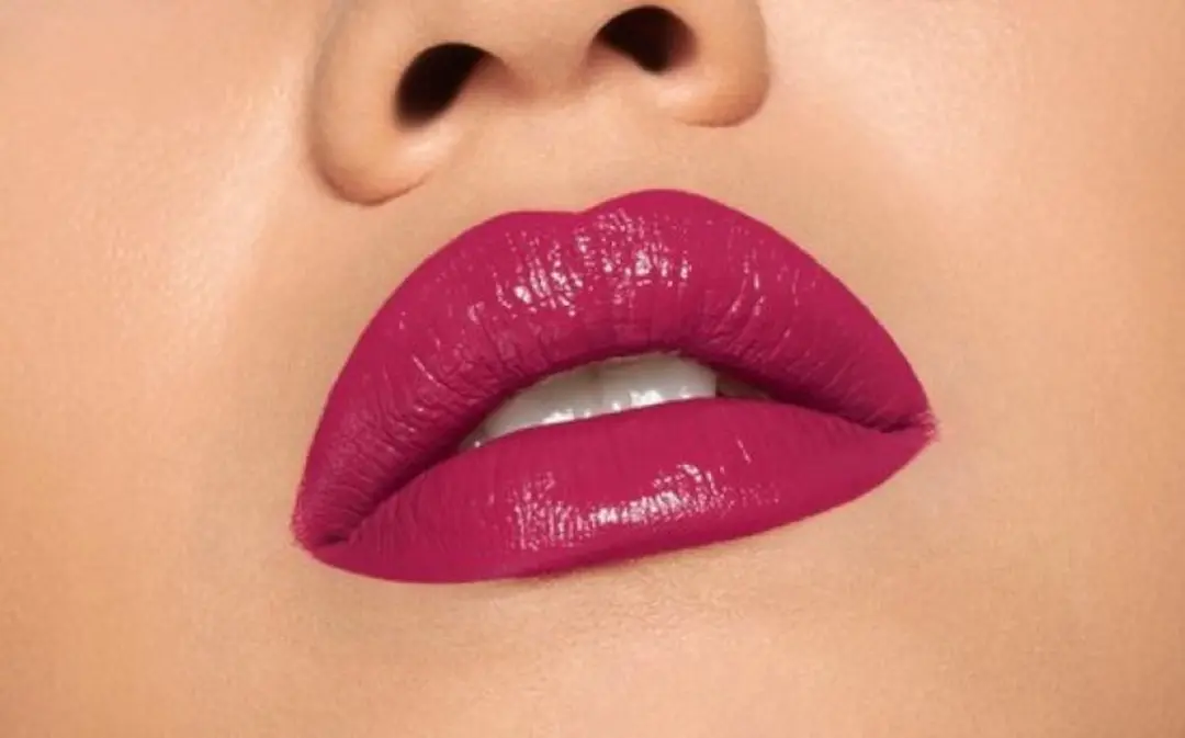 Pupa Milano Vamp! ExtreMe Colour Lipstick 201 Black Cherry - 3,5 g