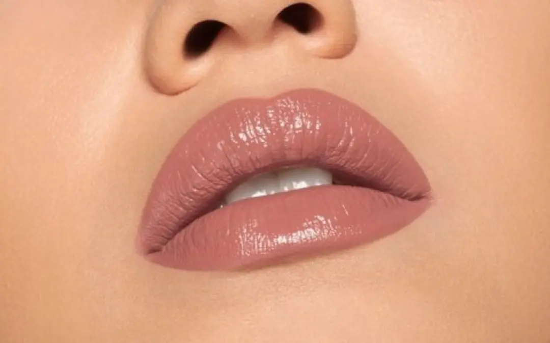 Pupa Milano Vamp! ExtreMe Colour Lipstick 102 Rose Nude - 3,5 g