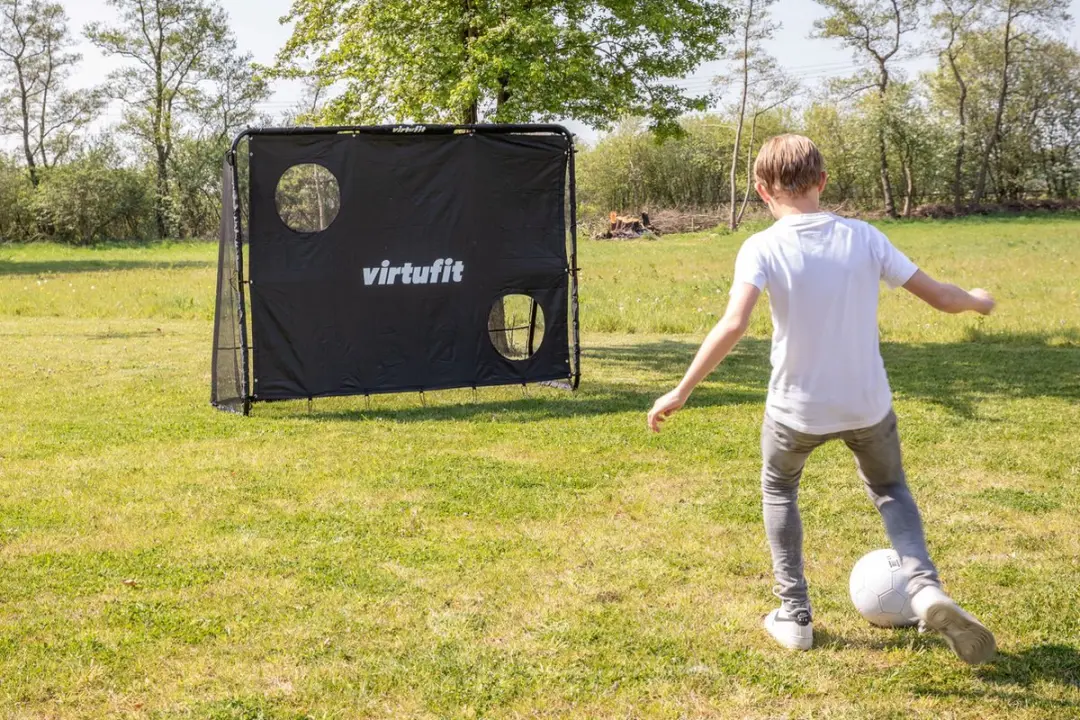 Virtufit Voetbaldoel Pro 220x170cm - Doelwand met 2 open zones - Zwart - afbeelding 6 van 6