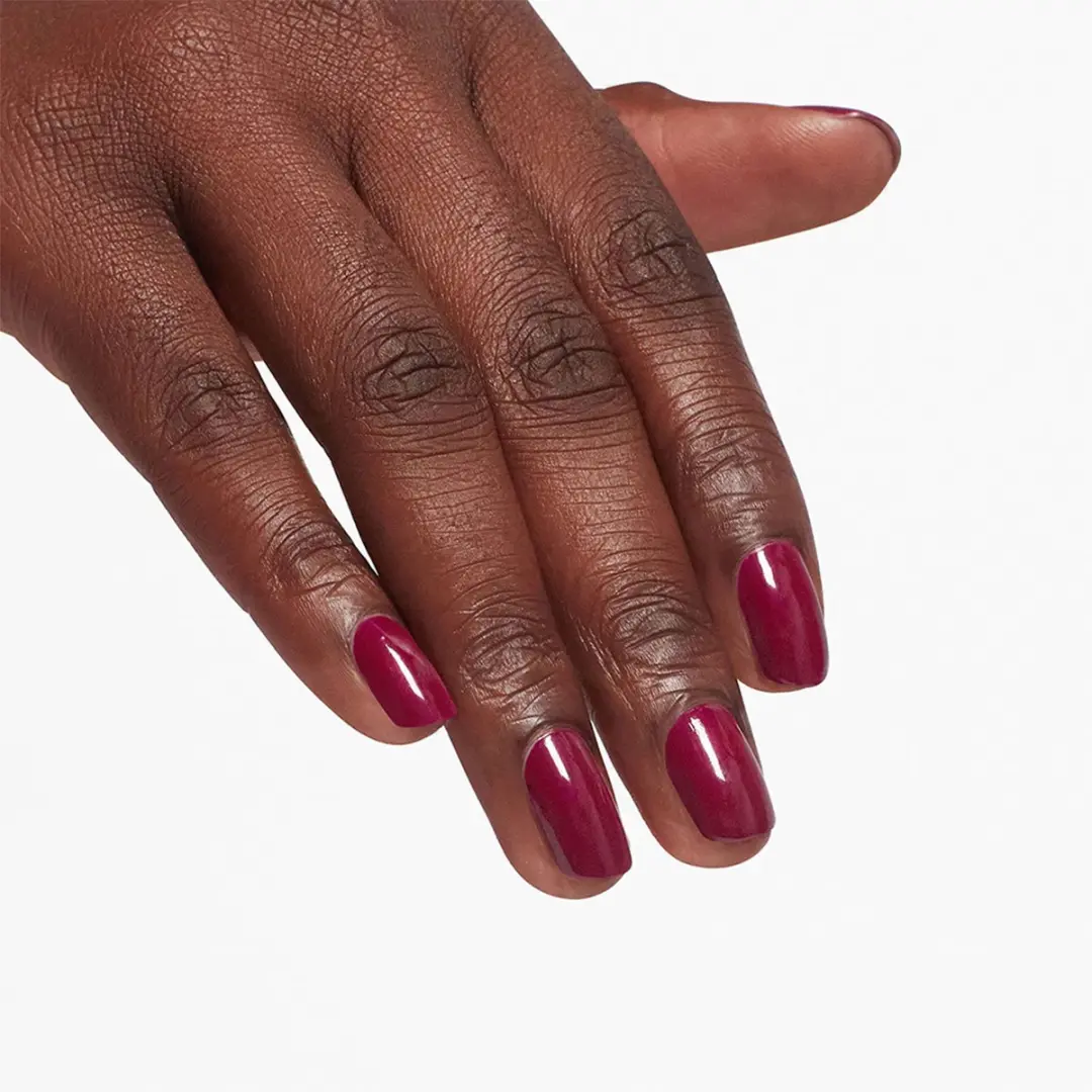 O.P.I. Nail Envy Nagelverharder Dieprood 15ml