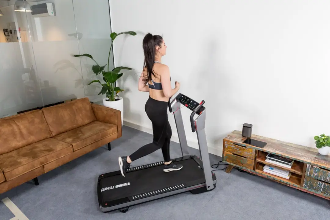 Flow Fitness Runner DTM400i Loopband - 14 km/u - 12% Helling - Grijs/Zwart