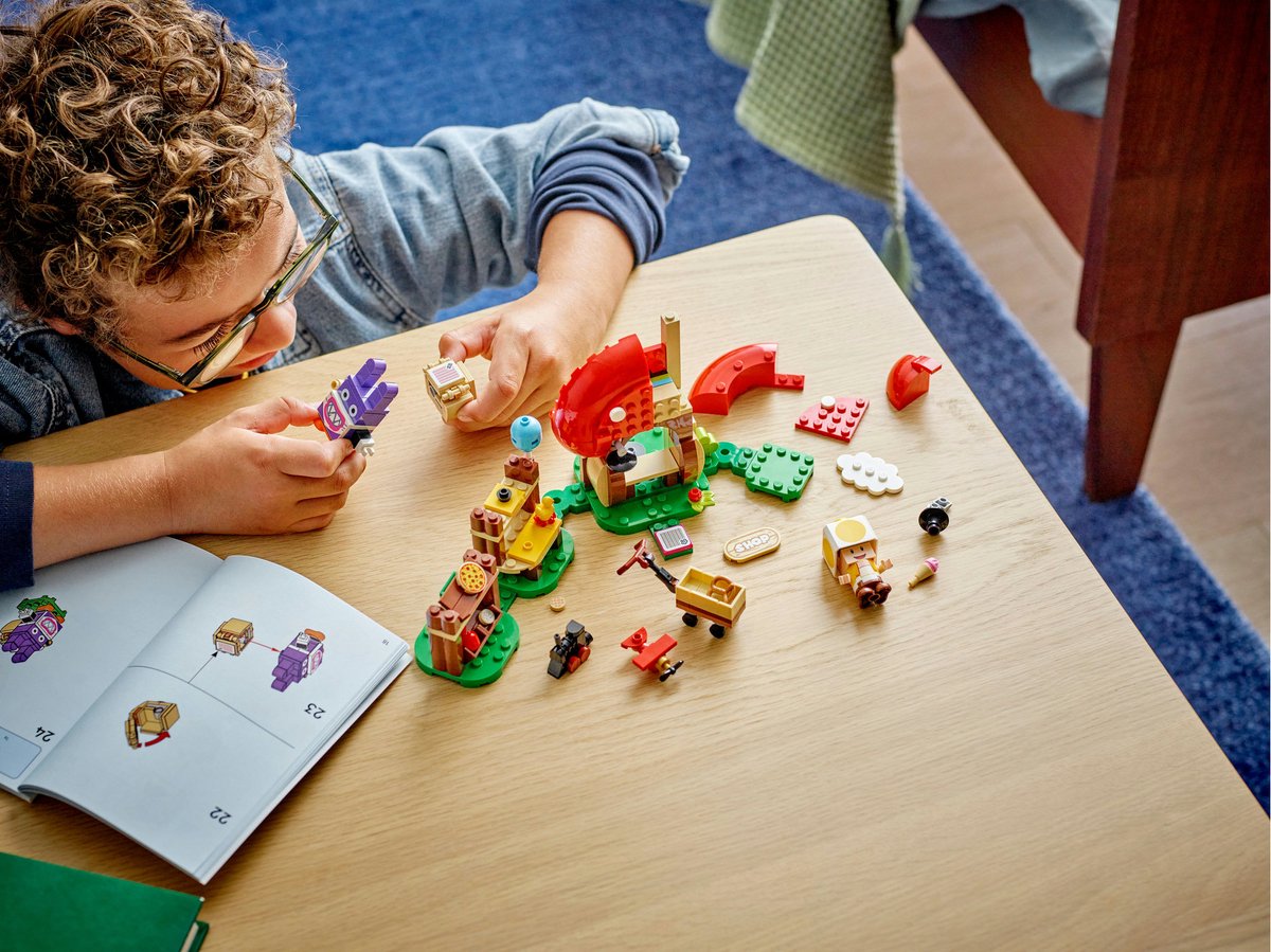 LEGO Super Mario™ Uitbreidingsset: Nabbit bij Toads winkeltje - 71429