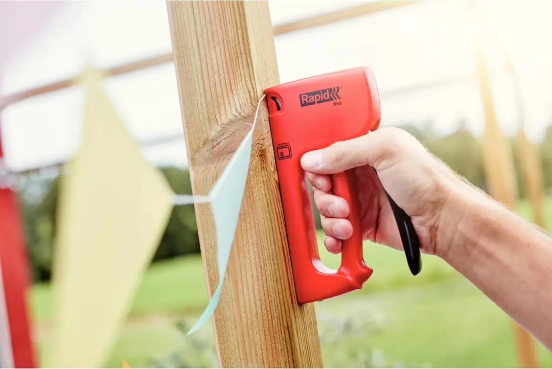 Rapid R53 Handtacker 20443850 - Rood