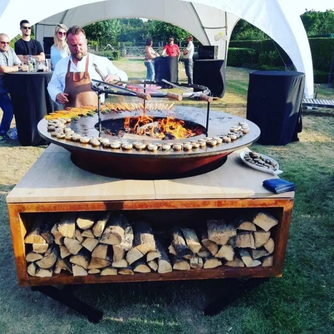 Ofyr Trailer Corten BBQ - 150cm - 20 Hamburgers
