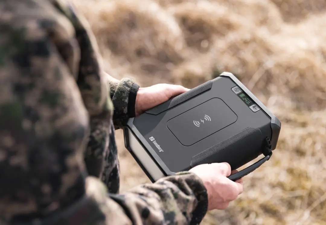 Sandberg Survivor Powerbank 420-78 - 96000mAh - 180W - Black