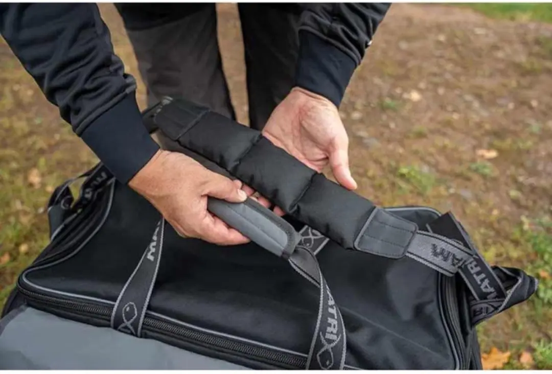 Matrix Aquos Ultra Carryall GLU175 - 1 Stuks - Zwart